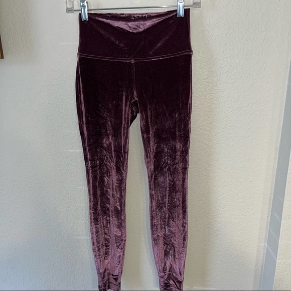 lululemon athletica Pants - Lululemon Wunder Lounge High-Rise Tight 28" *Velvet Color: Garnet Size 6
